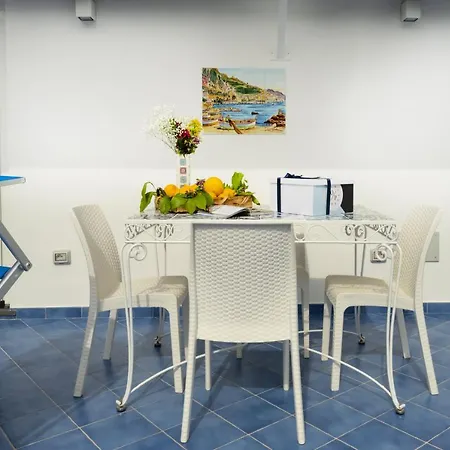 Grecale - Amazing Apartment With Patio And Sea View Maiori Exterior photo