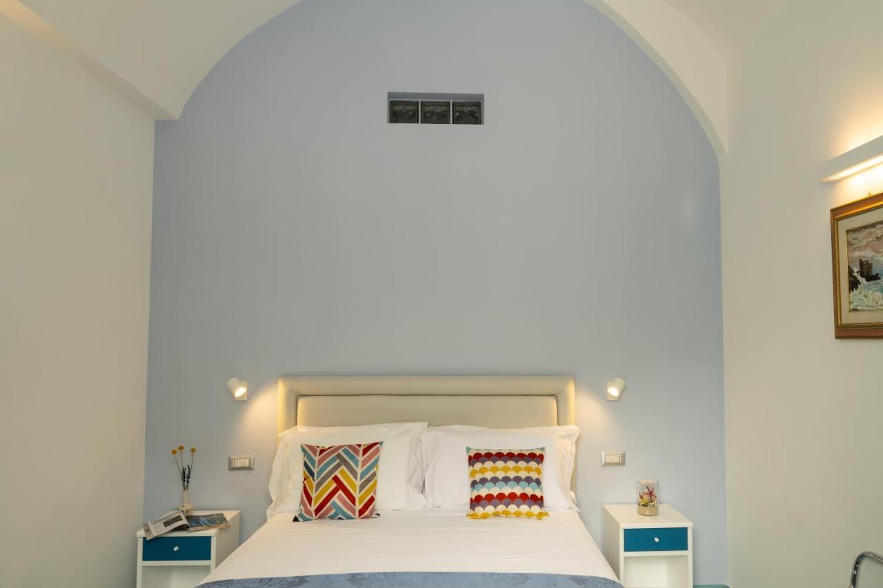 Grecale - Amazing With Patio And Sea View *